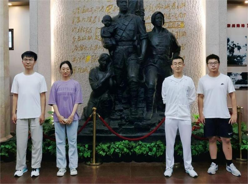 “心聚石榴籽，E研民族情”民族文化調(diào)研實(shí)踐隊(duì)赴解放閣開展學(xué)習(xí)民族英雄主題活動(dòng)