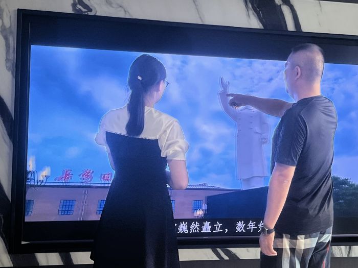 “紅心研墨”團隊走進華勝社區 紅色宣講點亮居民精神火炬