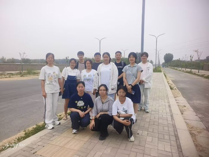 急救知識(shí)進(jìn)萬家 青春力量護(hù)安康