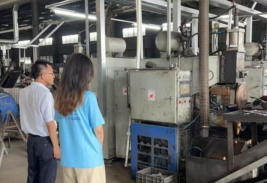 河海大學“企業家精神”調研團赴江蘇安捷汽車配件有限公司，解碼汽配產業的韌性