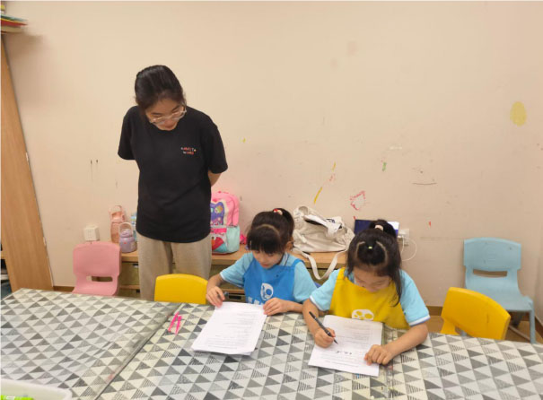 科學之光，照亮求知之路 ——嘉興大學平湖師范學院合力探索小學科學啟蒙教