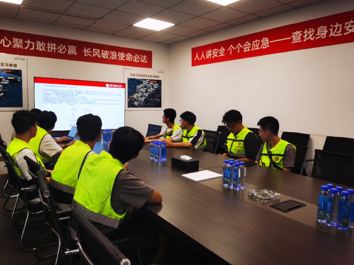 山東大學“電亮未來”實踐隊赴泰安萬閱文化旅游有限公司開展理論學習