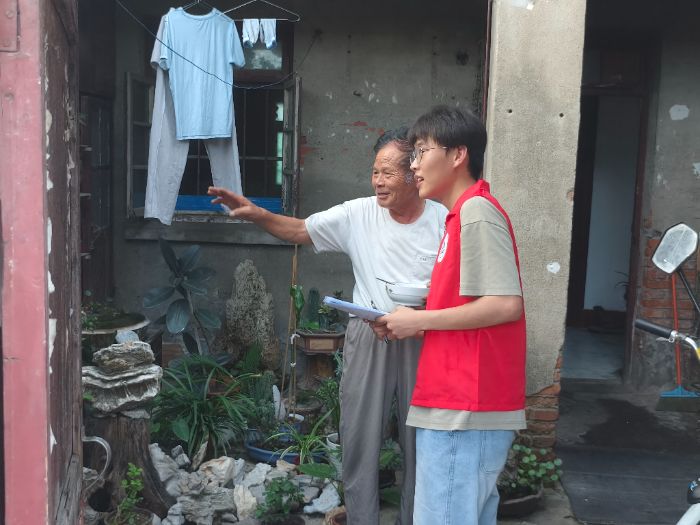 青春腳步丈量淮河生態(tài)新畫卷——蚌埠學(xué)院“靚淮”惠民生，“筑綠”煥新顏生態(tài)先鋒隊(duì)實(shí)踐紀(jì)實(shí)