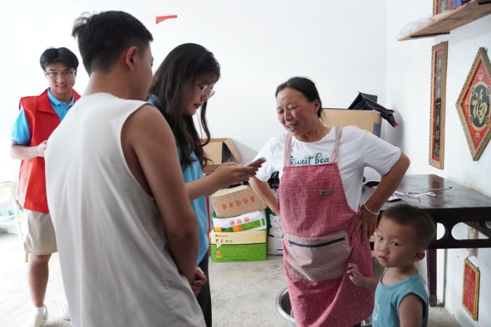 河海大學田夢支教團在貴州楓香溪鎮開展支教及調研活動