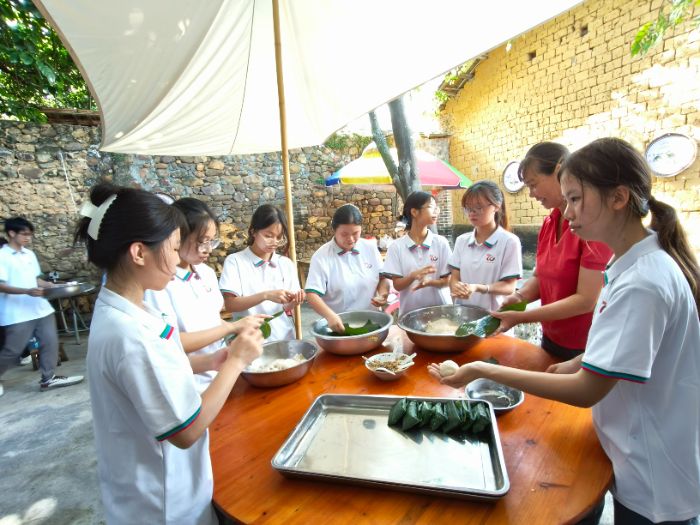 廣西民族大學武宣阡陌·青穗勞動實踐團赴來賓武宣東鄉開展社會實踐