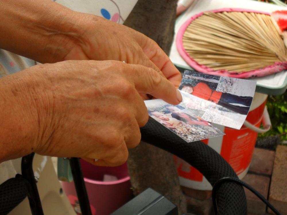 時光修復，溫情定格——淮師學子開展“為老留影”公益行動