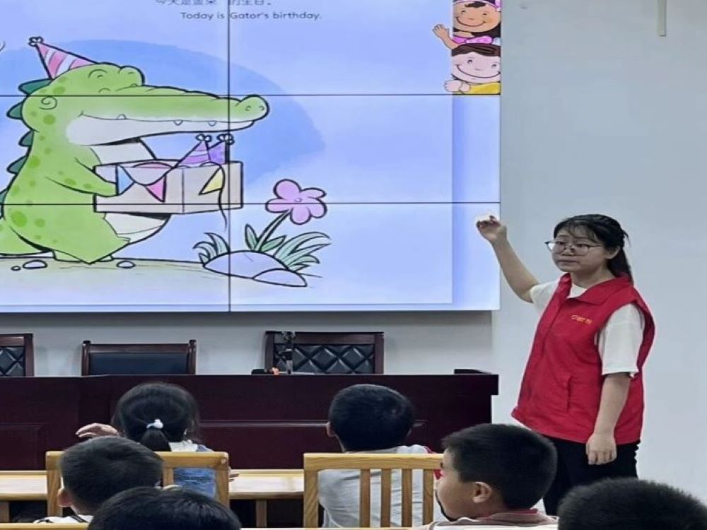 “墨為介，研為行，研墨潤心，與友同行”——“紅心研墨”暑期社會實踐團隊第三期志愿教學活動圓滿落幕