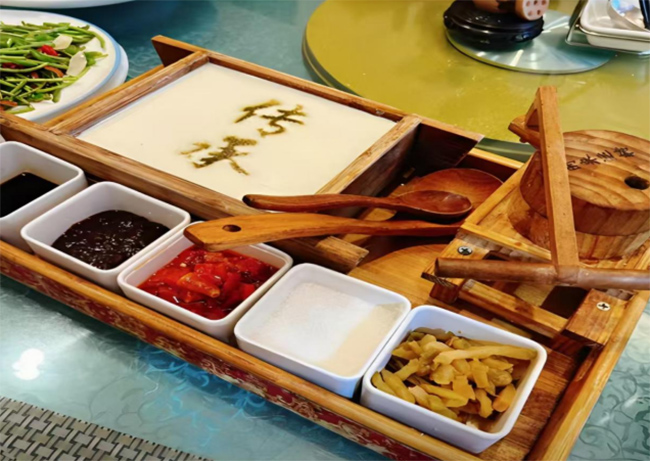 豆腐記.壽州千年的舌尖秘密——安徽理工大學“壽春豆韻尋遺隊”解碼非遺豆腐技藝