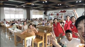 AI通識進白土鎮(zhèn) 科技種子播心間