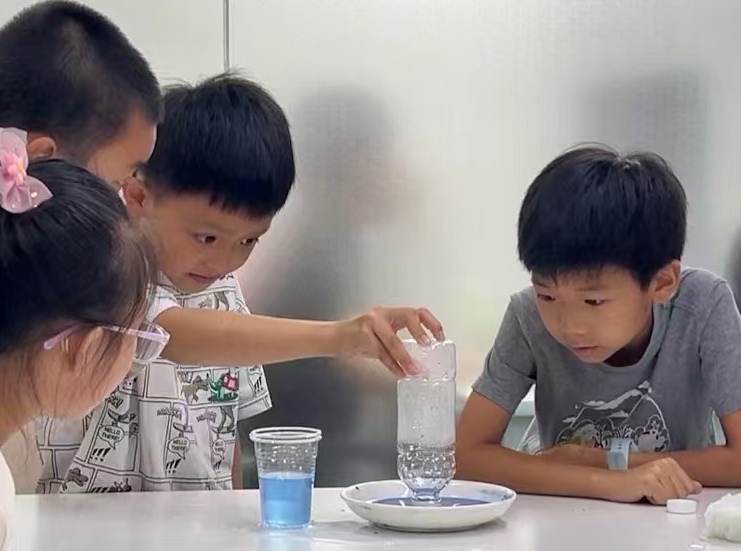 歡樂成長，感恩相伴,點亮兒童成長路