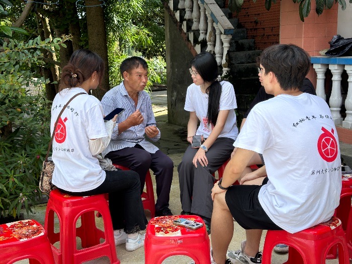 學子訪黔鄉(xiāng)探銀花產(chǎn)業(yè)，干群謀新徑破滯銷困局