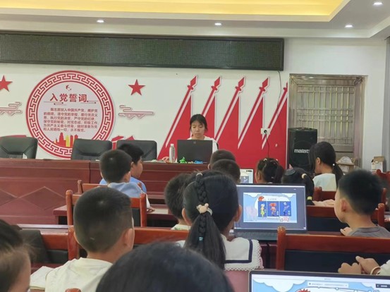 做情緒的主人，讓生活充滿陽光——武昌理工學院“青春筑夢”通城志愿服務隊開展心理健康課程