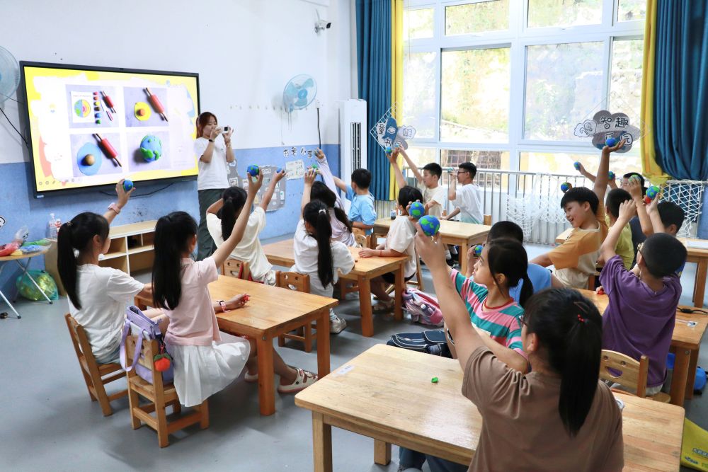 塑山河，繪光影，聽心聲