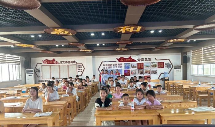 一堂點亮鄉(xiāng)村孩子科技夢想的AI啟蒙課 ?