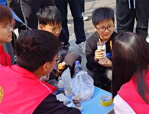 節(jié)約點滴水，保衛(wèi)生命源