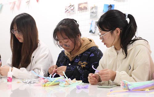 長(zhǎng)沙理工大學(xué)交通學(xué)院舉辦書(shū)記院長(zhǎng)開(kāi)放日座談會(huì)