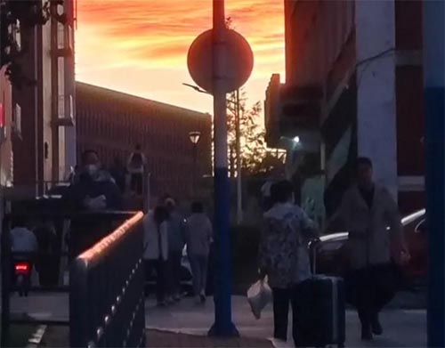 大連理工大學(xué)運(yùn)載工程與力學(xué)學(xué)部 “我愛(ài)我校－光影下的