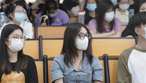 元宇宙學(xué)院/新媒體學(xué)院分黨委書(shū)記講授主題教育專題黨課