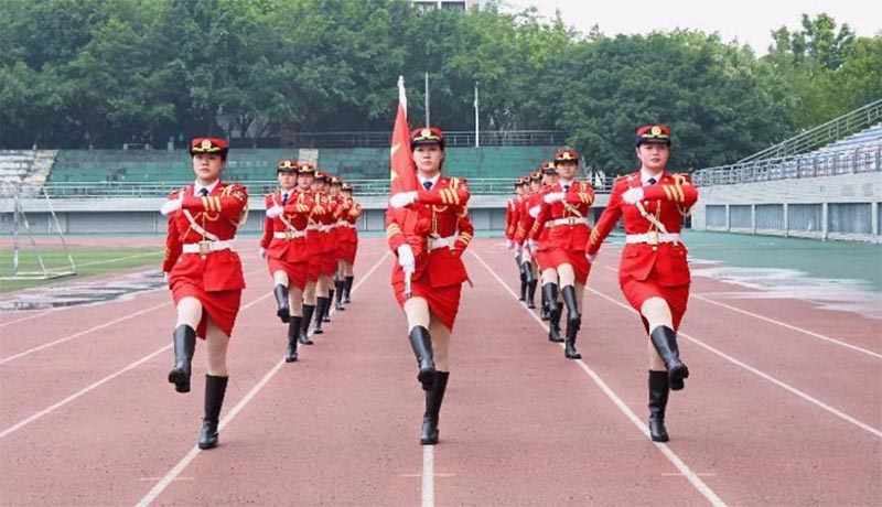 長江師范學院舉行新學期首次升旗儀式