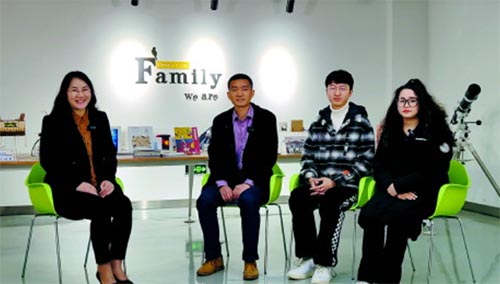 校企生三方“把脈” 助力大學生就業